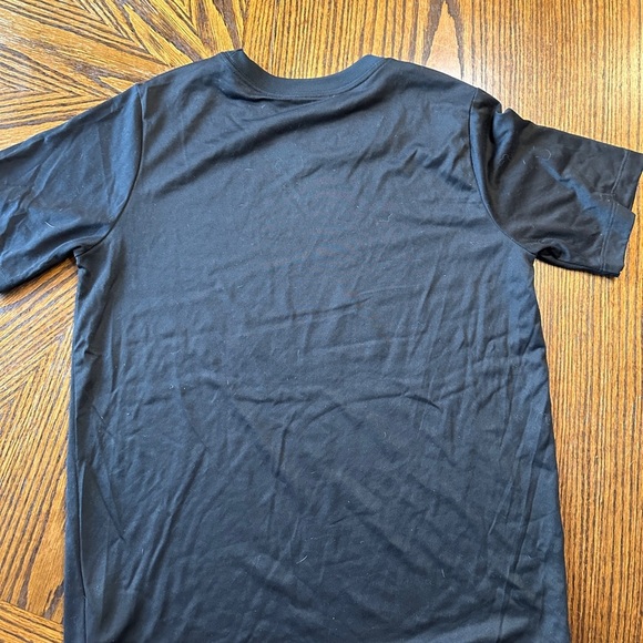 Nike Black Short Sleeve Tee Classic Crew Neck - Picture 4 of 4